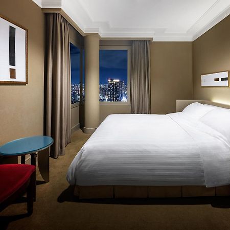 Hotel Hankyu International Осака Экстерьер фото